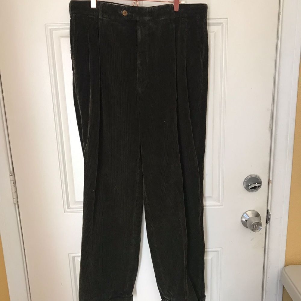 Bobby Jones corduroy chunky dark green golf pants